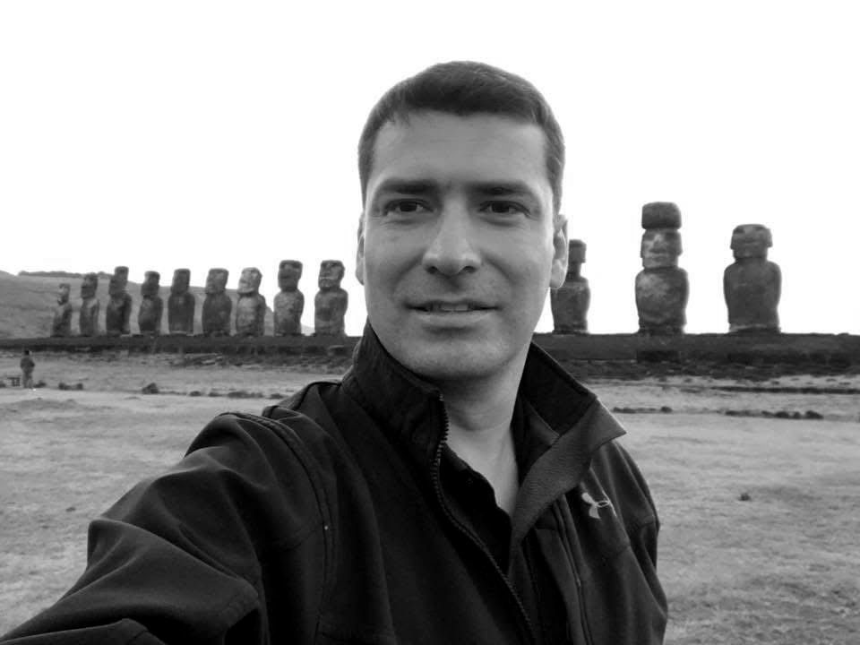 Mario Fuentes en Isla de Pascua
